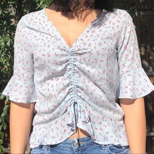 Bell sleeves floral cropped ruched blouse